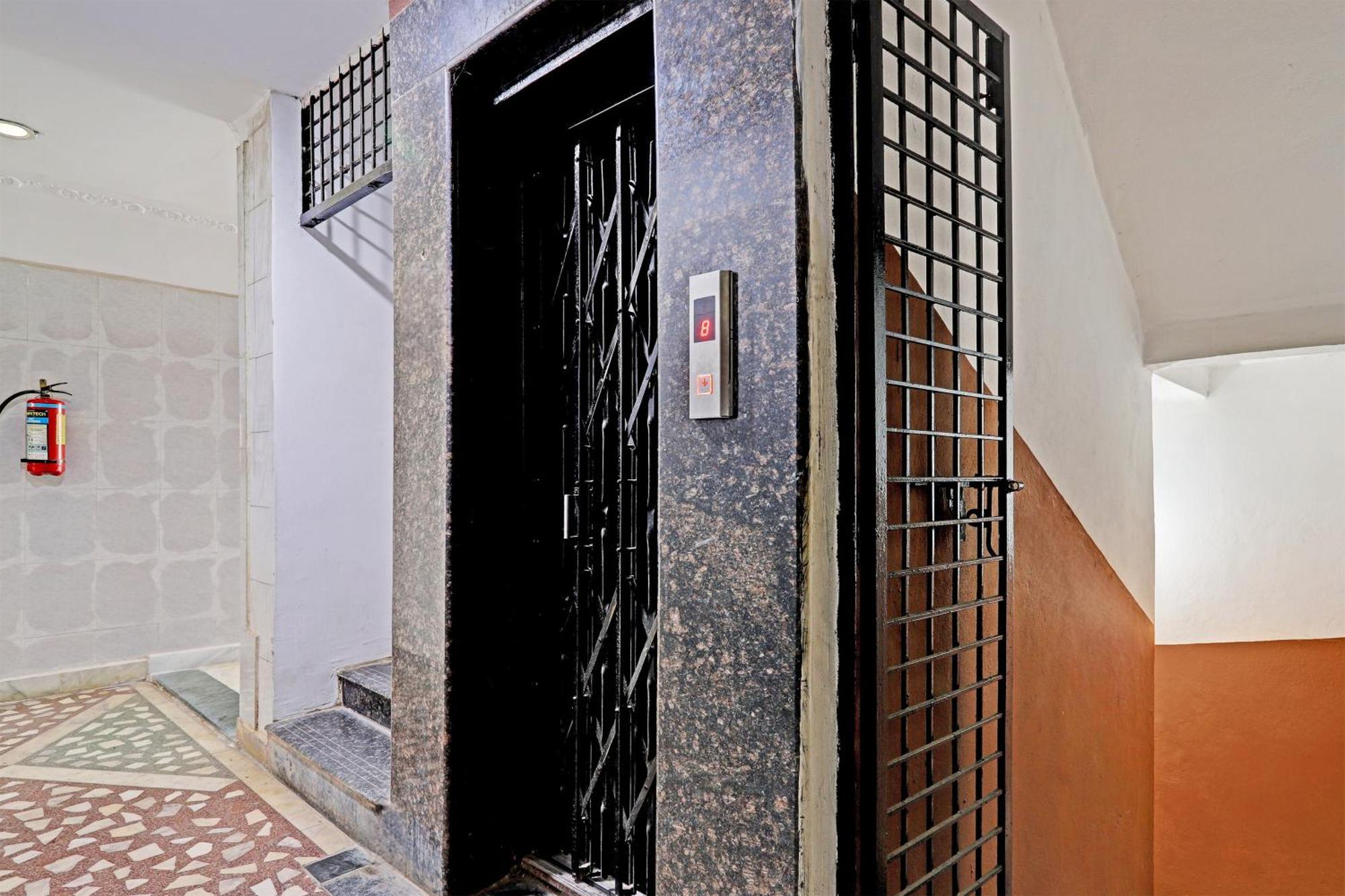 Hotel O Golden Pride Shamshabad Eksteriør bilde